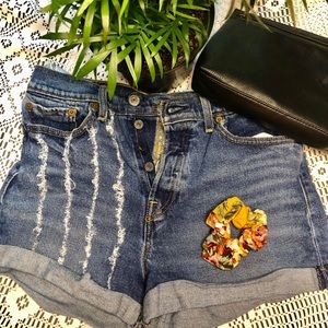 Blue jean high rise short